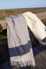 Travel Blanket "Light Companion" of cashmere and merino "Color Blocks Grey White"