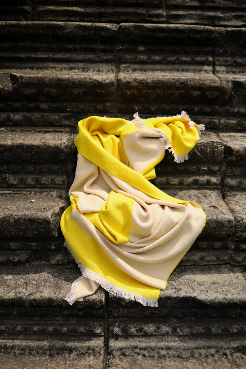 NEW: Travel Blanket "Light Companion Sole"