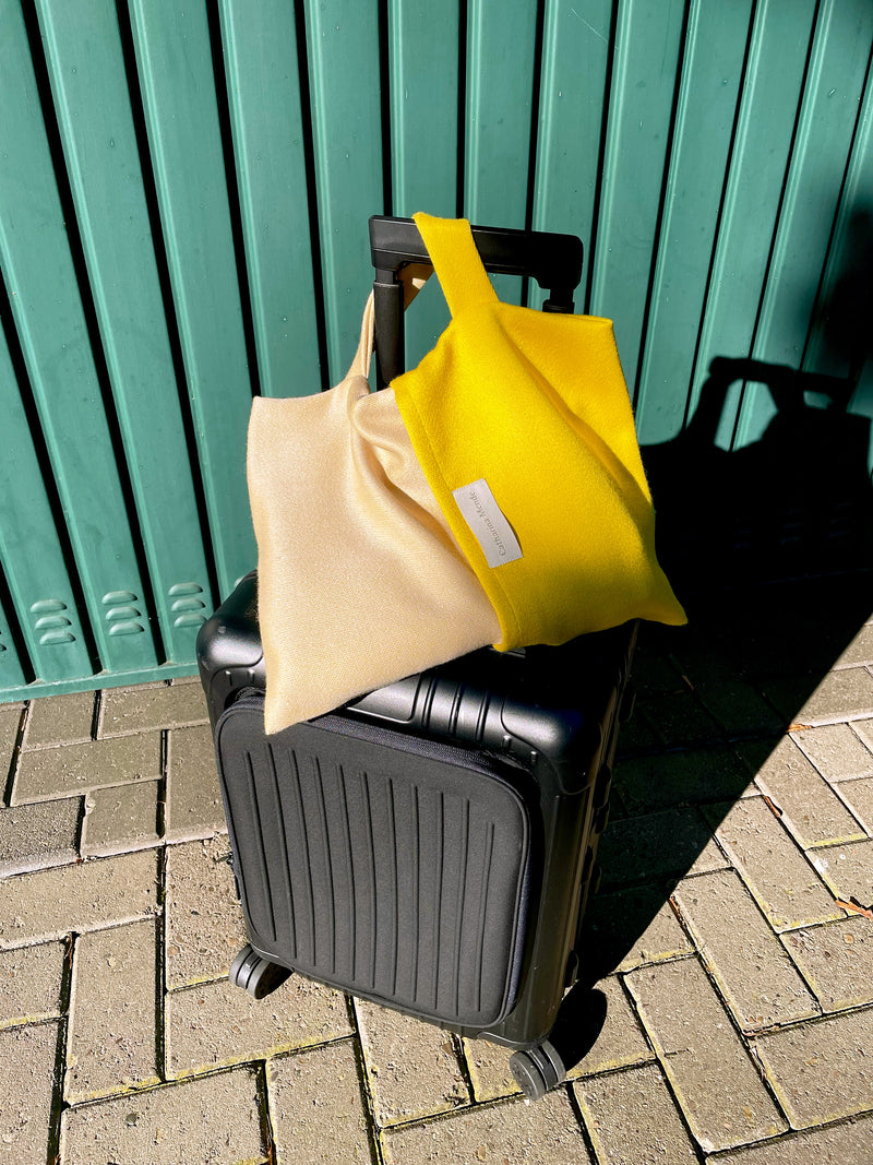 NEW: Travel Blanket "Light Companion Sole"