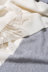Reisedecke "Light Companion" aus Cashmere und Merino "Color Blocks Grey"