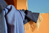 Reisedecke "Light Companion" aus Cashmere und Merino "Color Blocks Navy Blue"