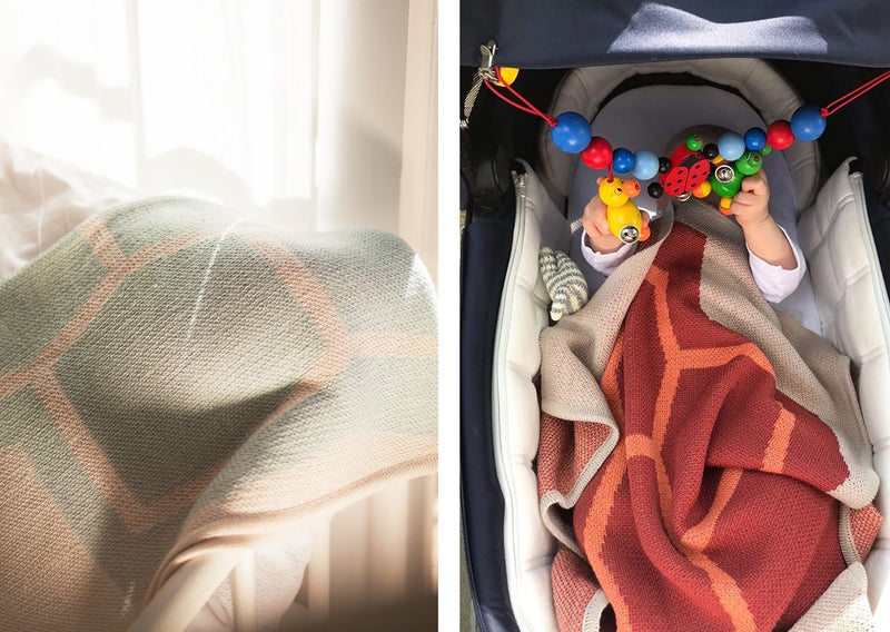 Babydecke gestrickt und weich aus merino und Mohair für Kinderbett und Kinderwagen als Geschenk für Sommer und Winter